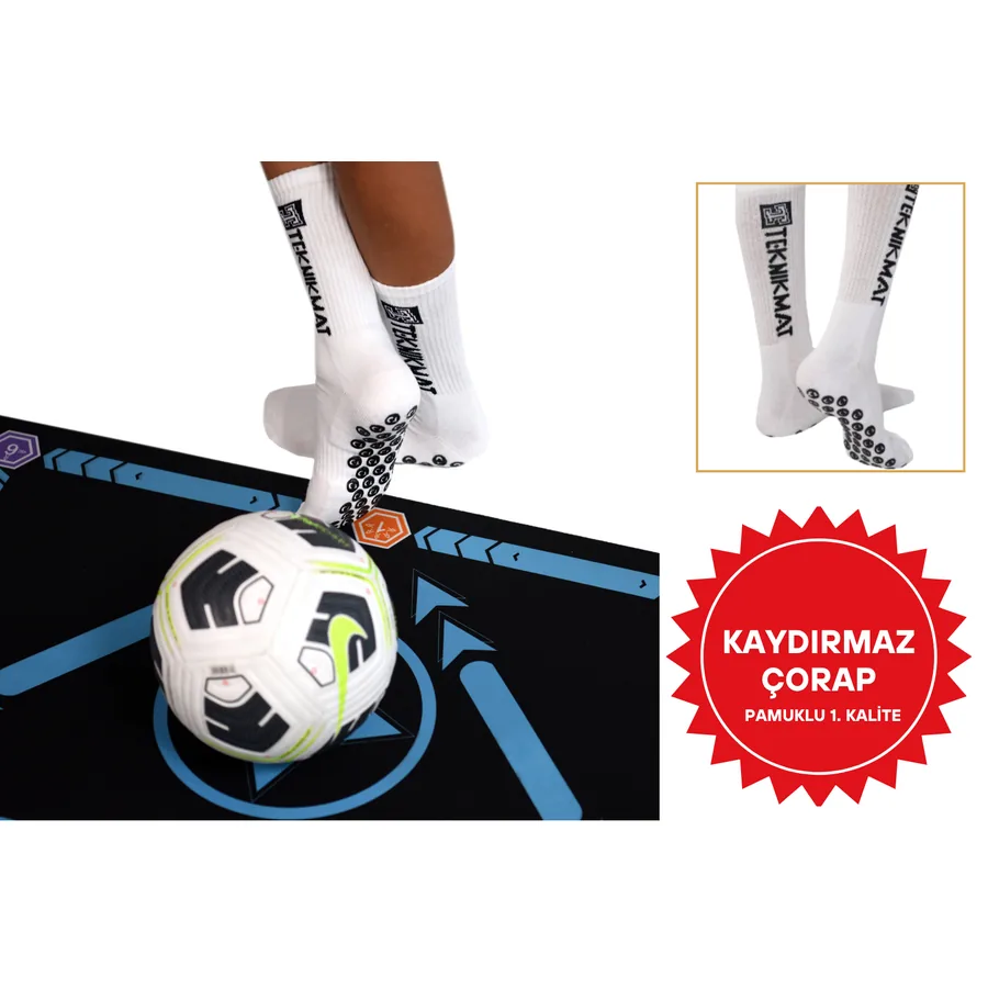 Teknikmat kaydırmaz çorap, mat üzerinde top ile