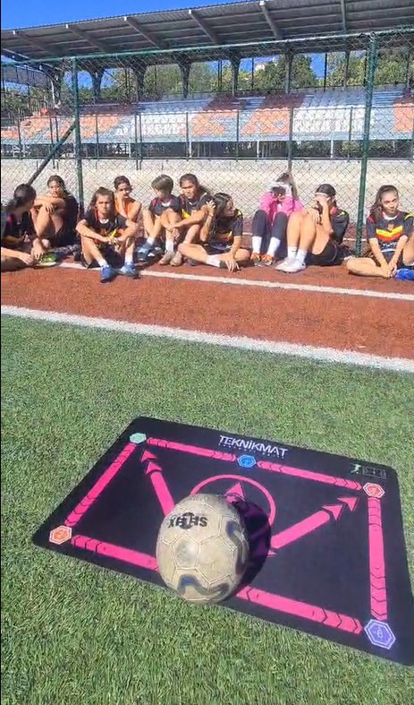 Mesev Youth and Sports Club women's team